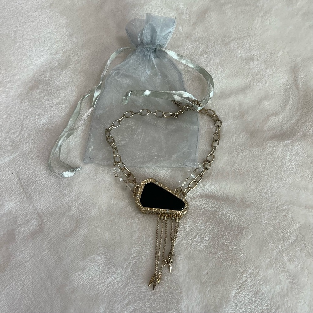 Belle Noel Kim Kardashian Statement Necklace Pendant 16" chain Black Stone